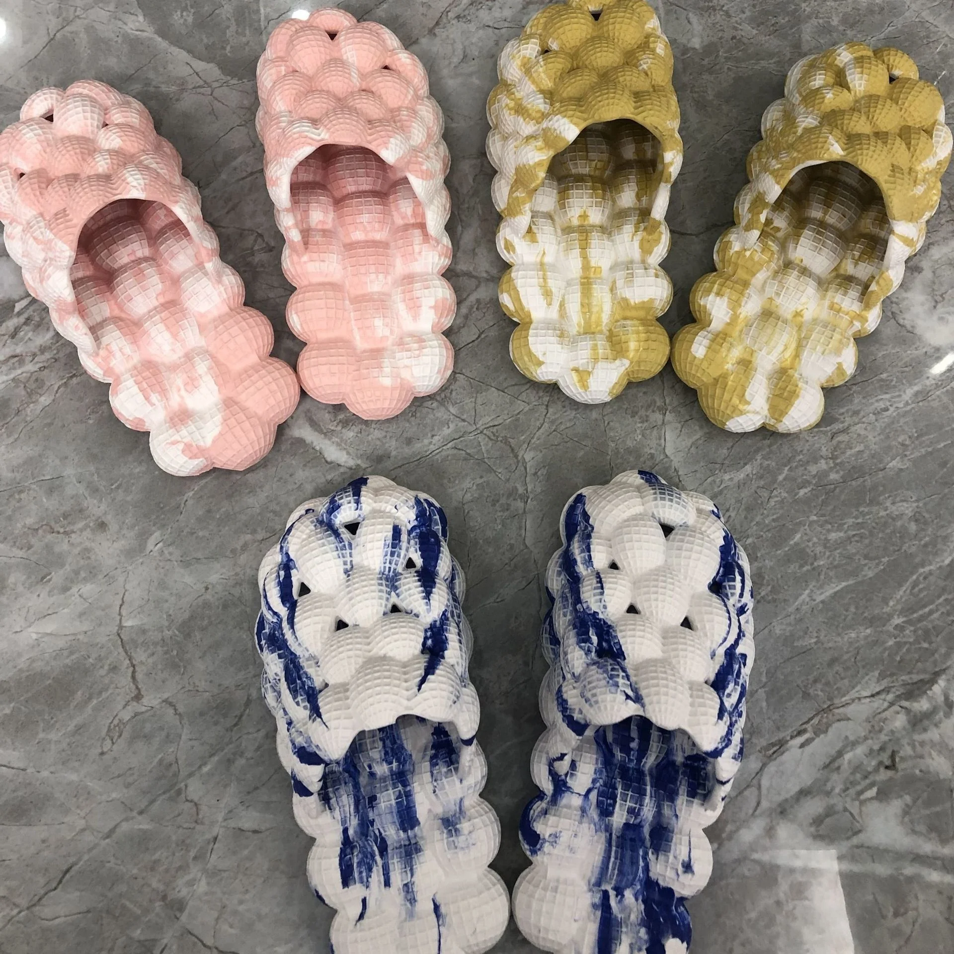 

Tie Dye EVA Bubble Slippers Platform Sandals Women Summer New 2023 Men Foam Slides Flats Fashion Message Couple Designer Shoes