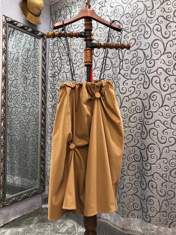 

2022 new women fashion sleeveless sexy pleated fashion big swing casual suspender dress 720