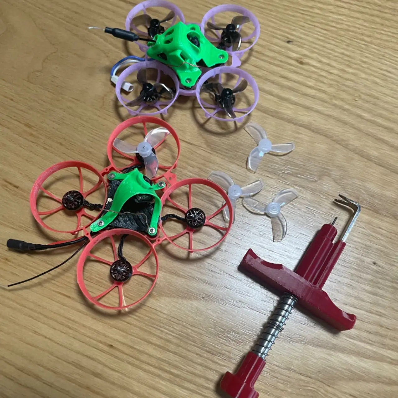 Фото Инструмент для снятия пропеллеров DT Propeller Puller Tinywhoop, регулируемый экстрактор для пропеллеров и моторных валов, для FPV микро-дронов 65, 75, 85 мм, 1S, 2S №3