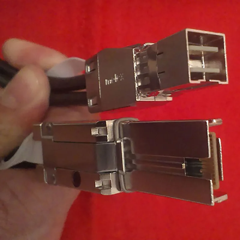 Для HP 716191 -B21/ 716190 -B21 Внешний кабель Mini SAS HD — @