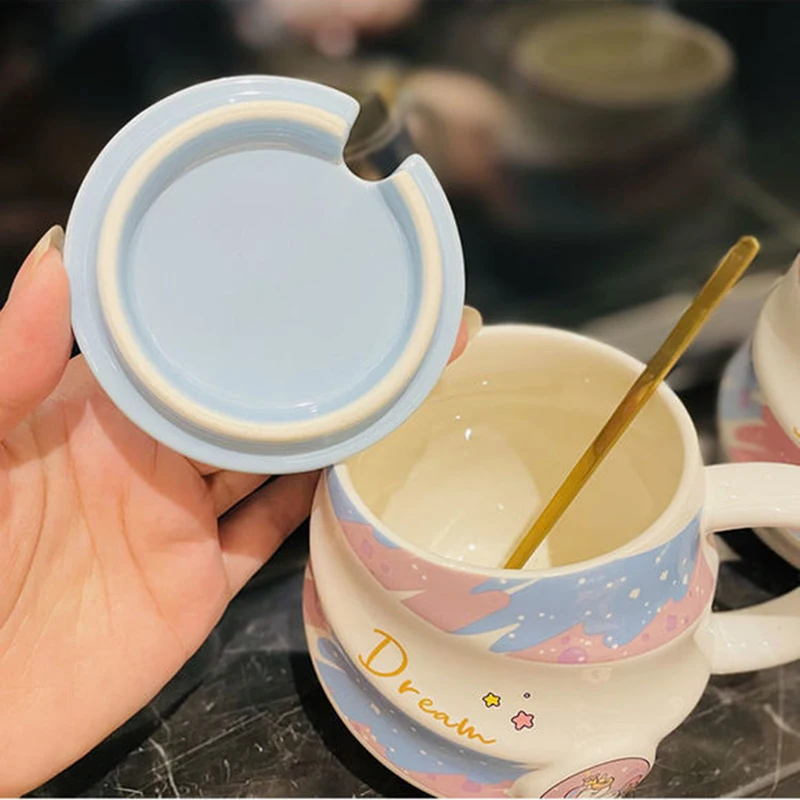 

Creative Milk Mugs Ceramic Beautiful Breakfast Espresso Personalized Mugs With Lid Tazas Desayuno Originales Coffee Cup Set