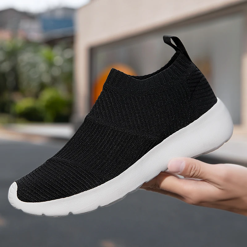 Summer Men Women Shoes Slip on Sock Casual Sneakers Breathable Running Shoes for Couple Men Loafers Sneakers Zapatillas Mujer