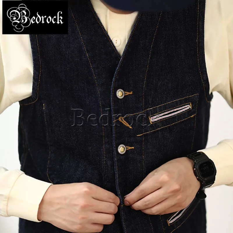 Рисунок 6 - Винтажный жилет MBBCAR с пряжкой