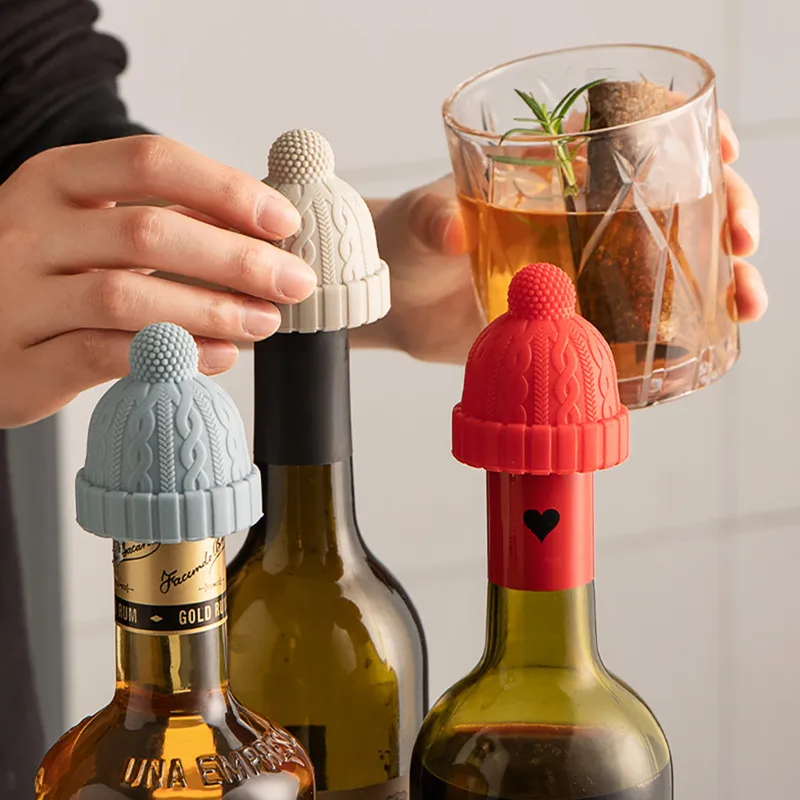 

Christmas Hat Shaped Silicone Wine Bottle Stopper Cap Beer Champagne Bottle Plug Sealed Stopper Home Decorative Bar Tools