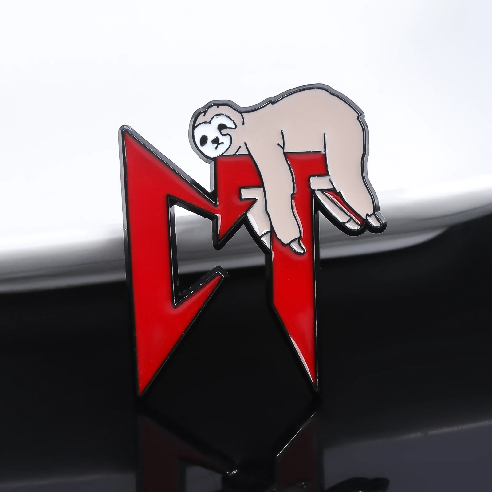 Брошь-эмаль Natanael Cano - Милый Ленивый Медведь Металлический Значок Модный