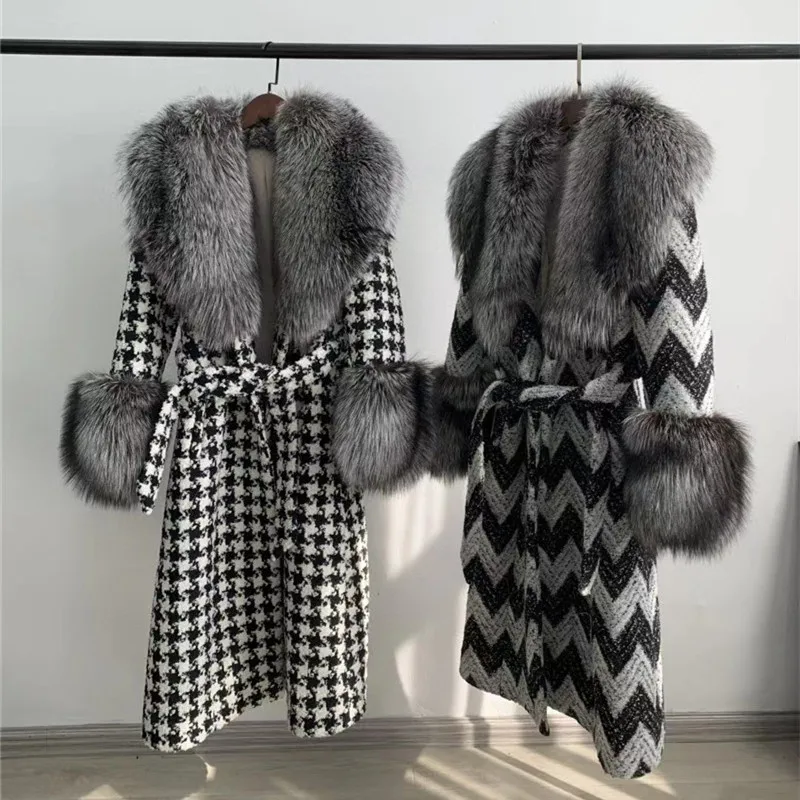 Luxury Natural Real Fur Coat Women Super Large Big Fox Fur Collar and Cuffs Houndstooth woolen coat