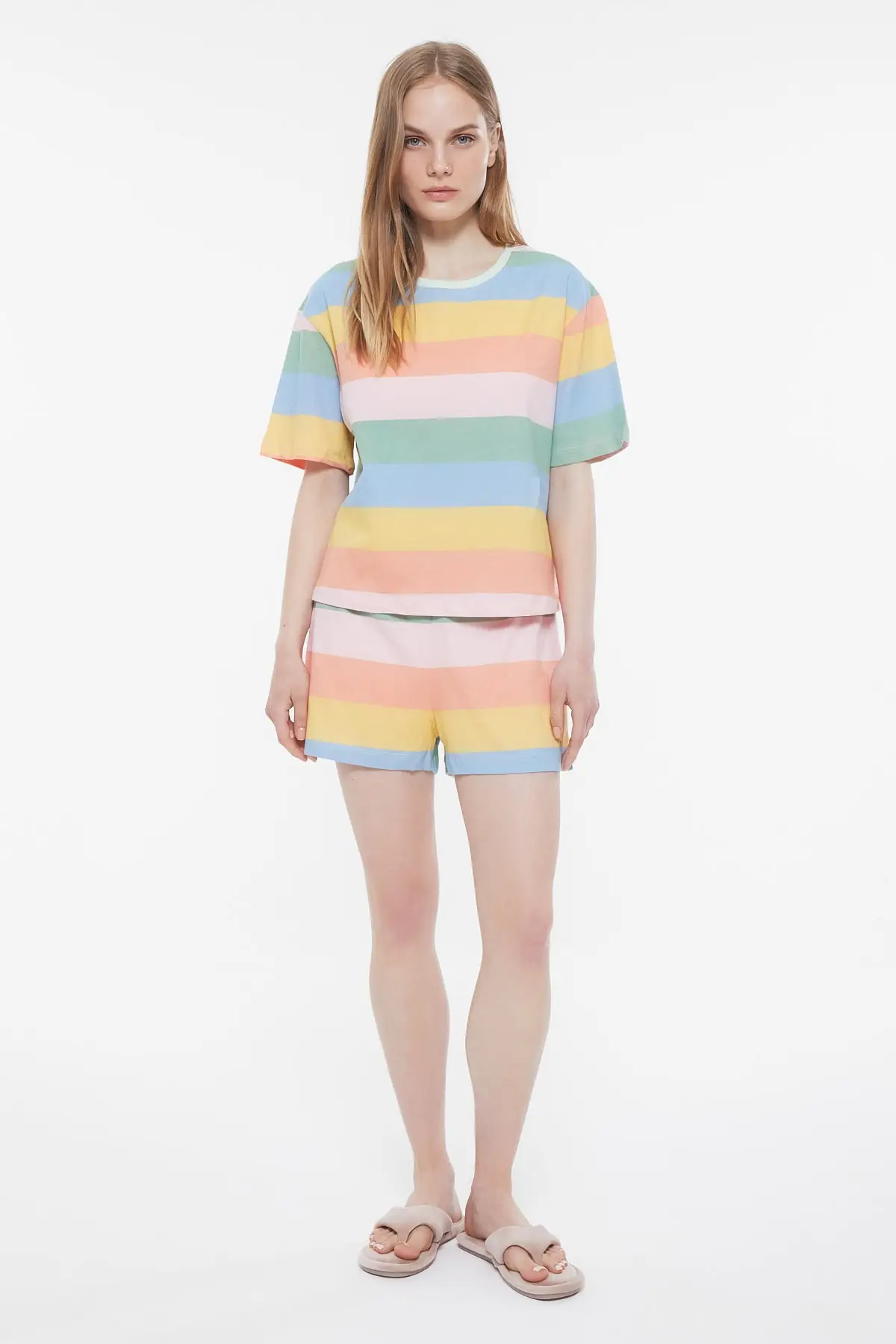 

Trendyol striped knitted pajama set THMSS21PT0901