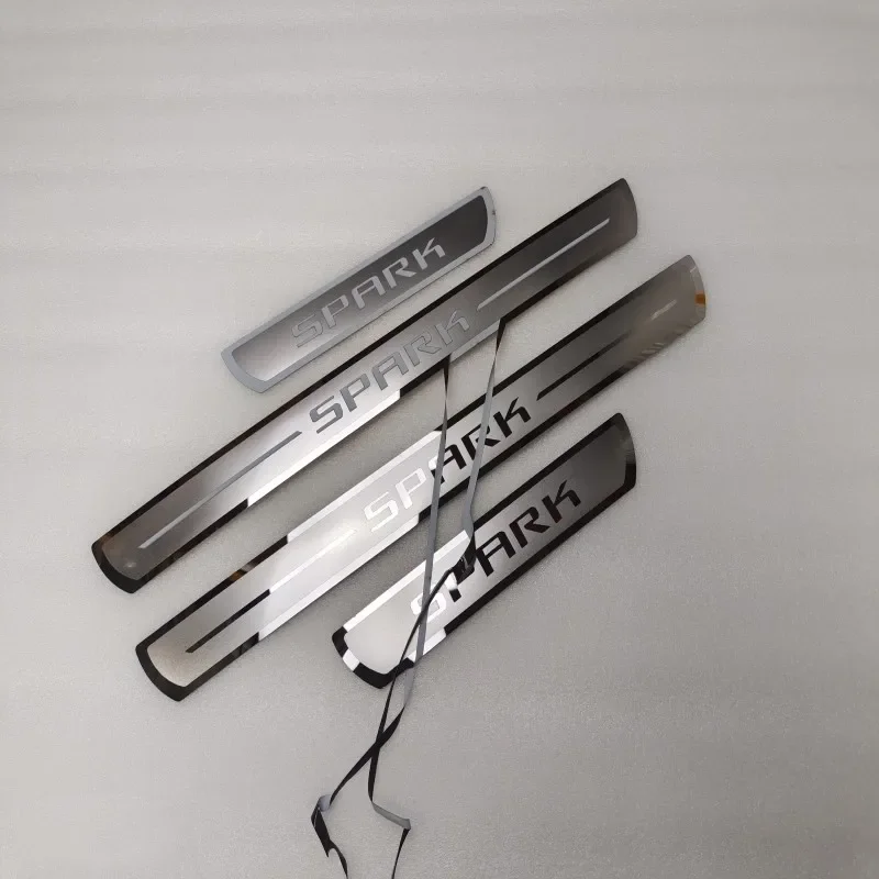 

Накладка на порог, защитная педаль приветствия, 4 шт. для Chevrolet Spark 2020 2022, наклейка из нержавеющей стали, накладка, автомобильные аксессуары