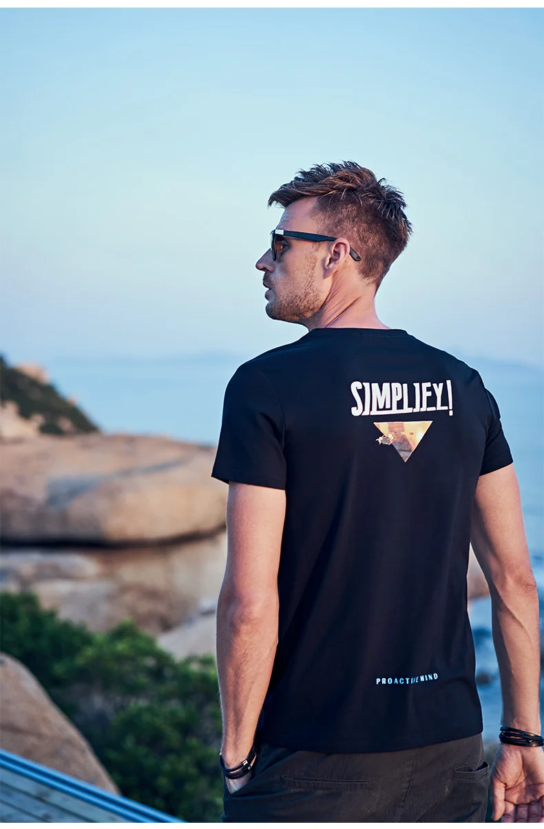 

7922 2022 Men's T-shirt Tide Brand Trendy Casual Creative Print Round neck loose fit T-shirt