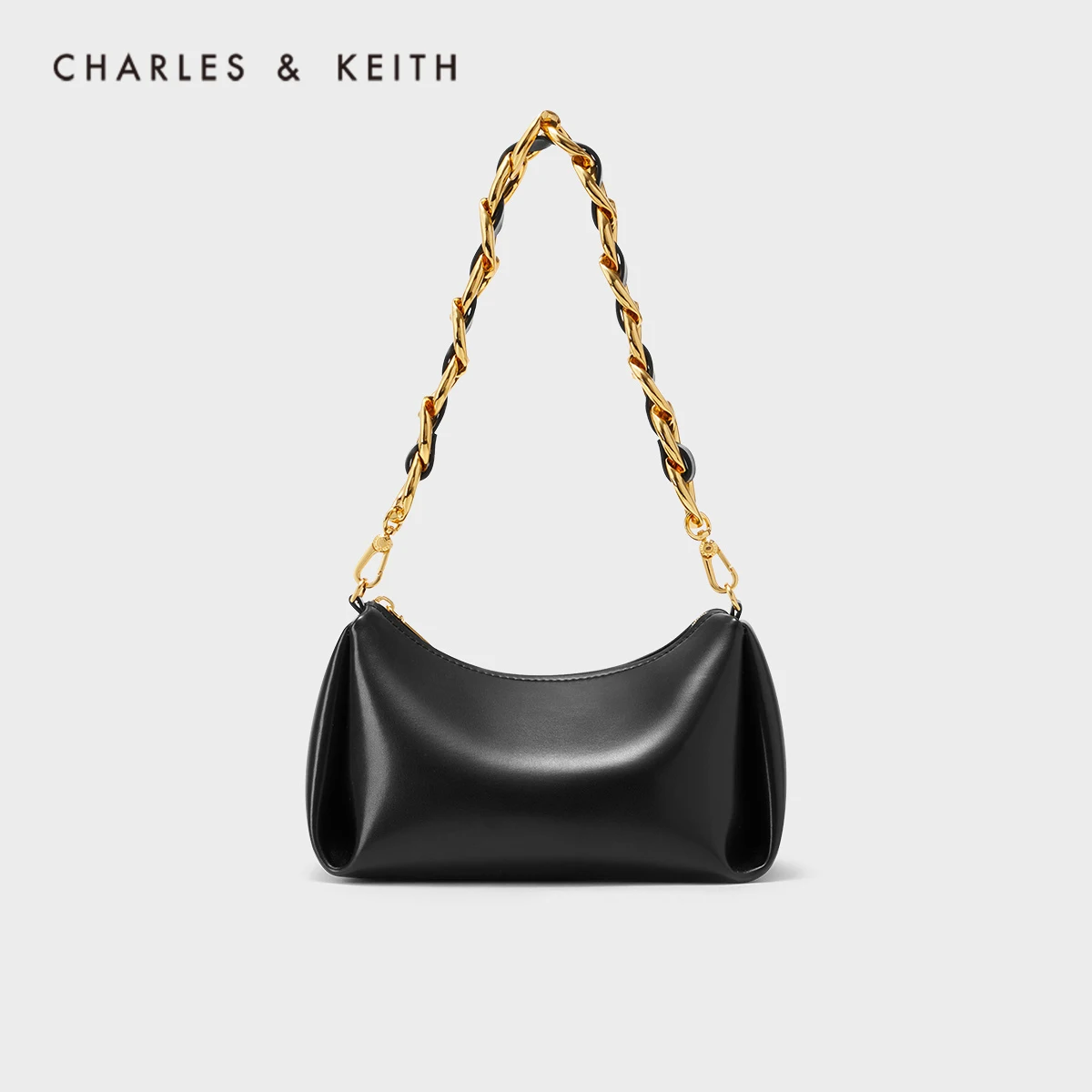 

CHARLES＆KEITH New Arrival for Winter 2022CK2-40271110Soft chain one-shoulder underarm bag for women