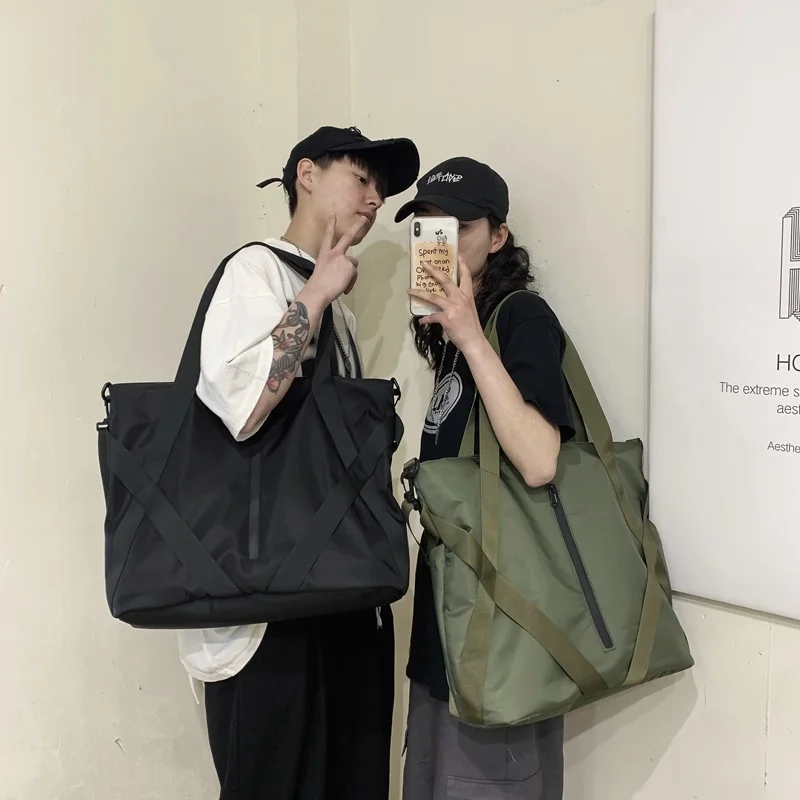 

Гонконгская модная крутая мотоциклетная сумка унисекс с лентой, ручная большая сумка 2023, повседневная сумка-мессенджер через плечо в японс...