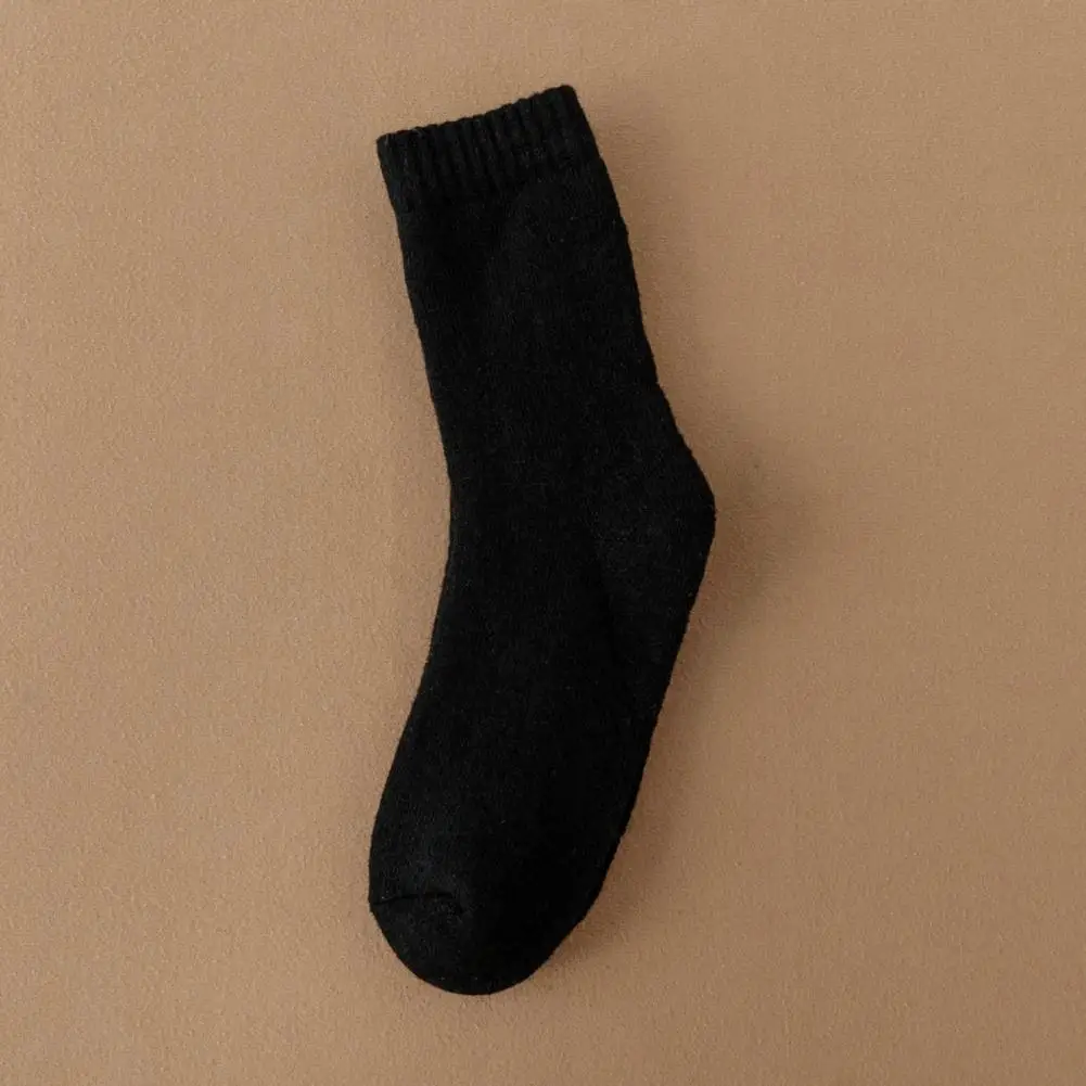 Носки женские зимние средней длины утепленные вязаные Нескользящие однотонные