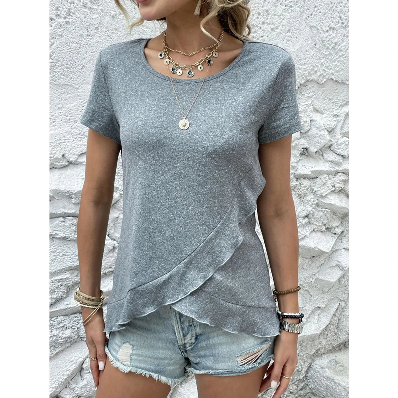 

Женская блузка с коротким рукавом и оборками, повседневная однотонная элегантная простая офисная блузка с круглым вырезом, модель 2023 на лет...