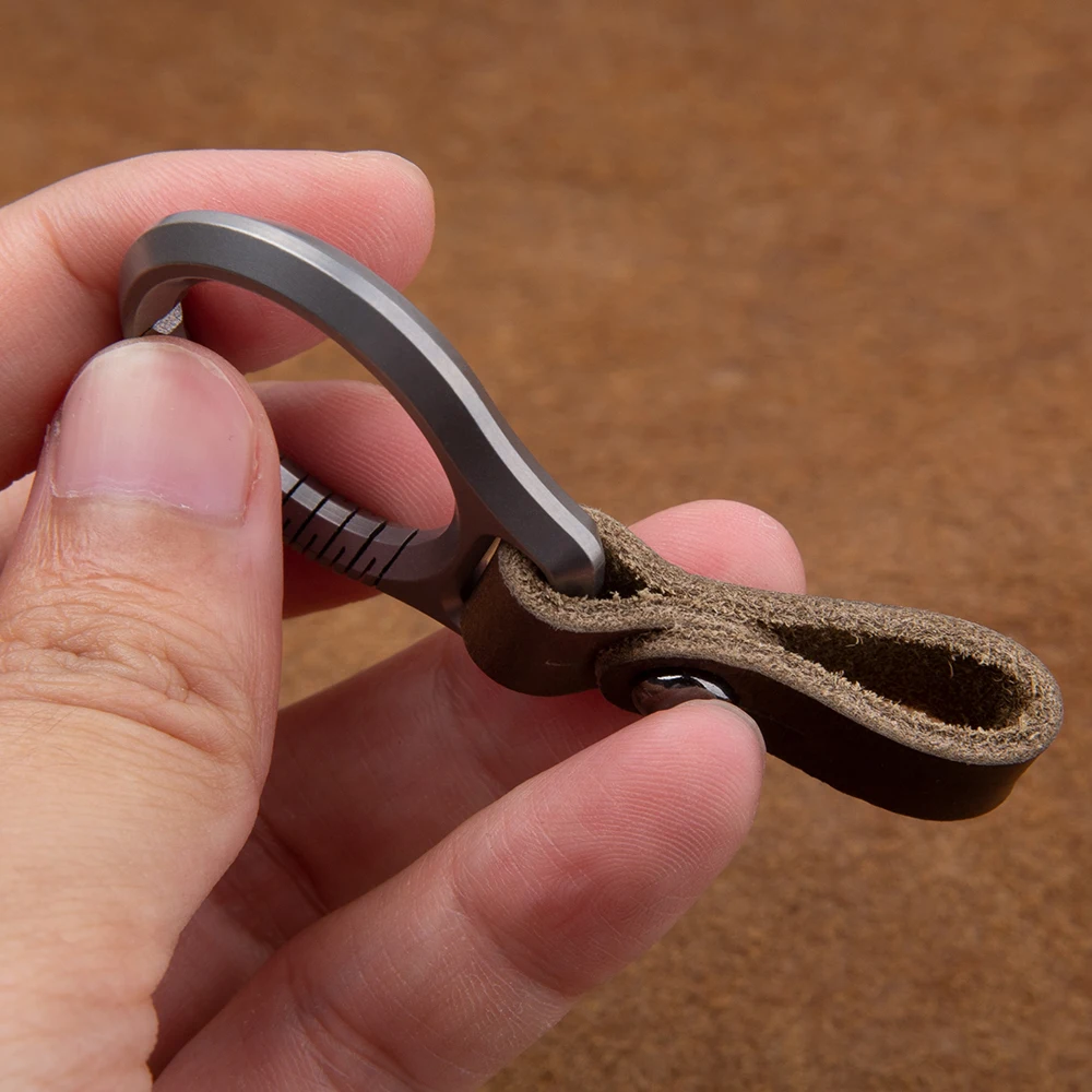 Кожаный ремень с пряжкой из титанового сплава для мужчин и женщин |