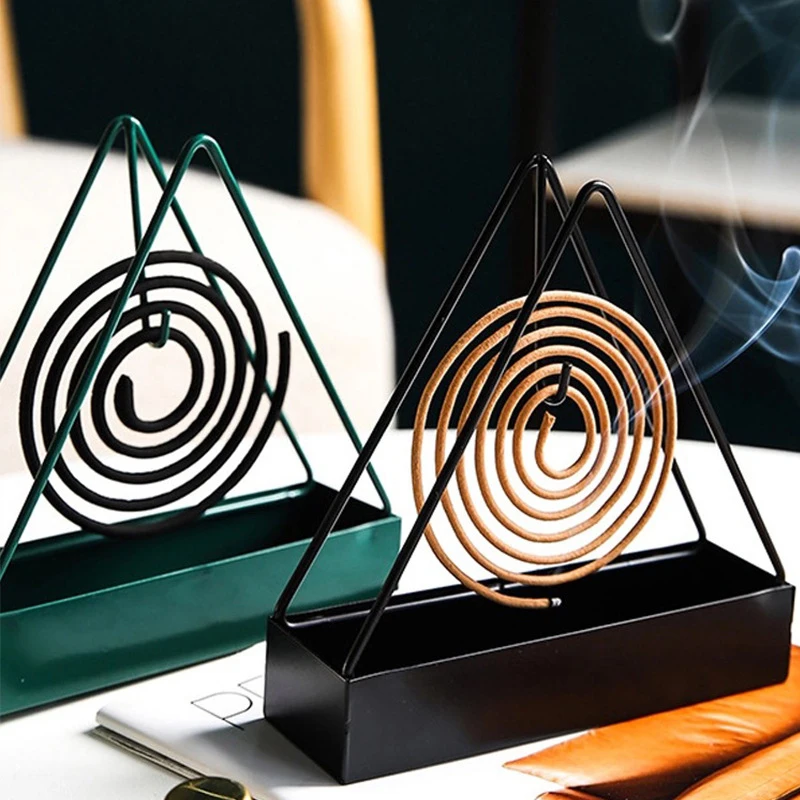 

Creative Anti-Scald Mosquito Coil Holder With Tray Wrought Iron Triangular Shape Mosquito Repellent Incense Rack Home Tools