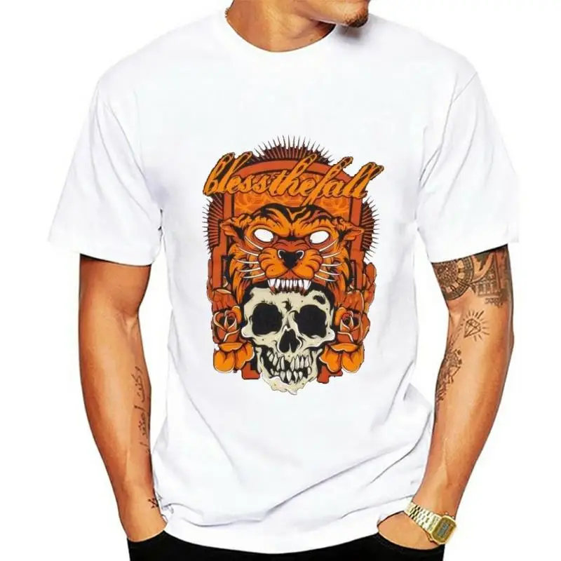 Новые модели с надписью BLESS THE FALL для взрослых