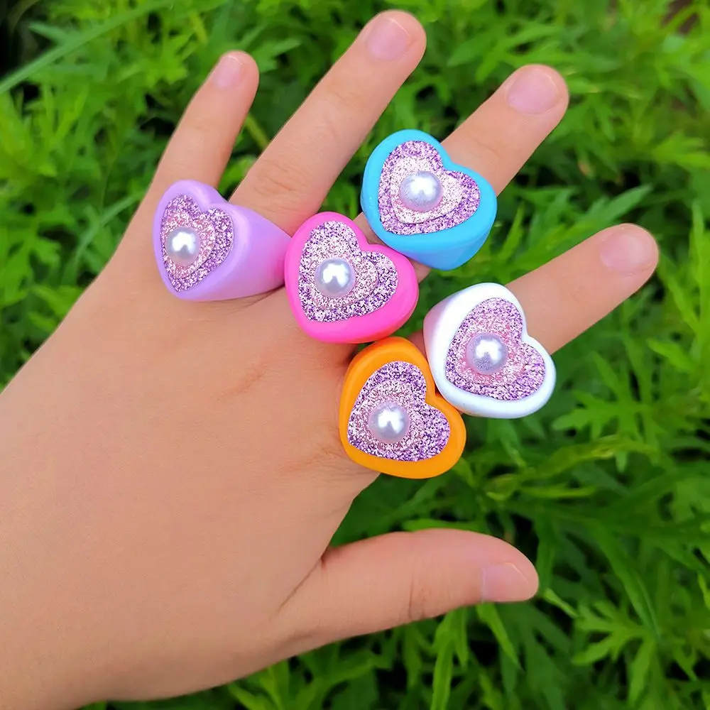 

New Cute Colorful Acrylic Heart Chunky Rings for Women Charming Fashion Geometric Finger Rings Jewelry Girls Gifts Accessories