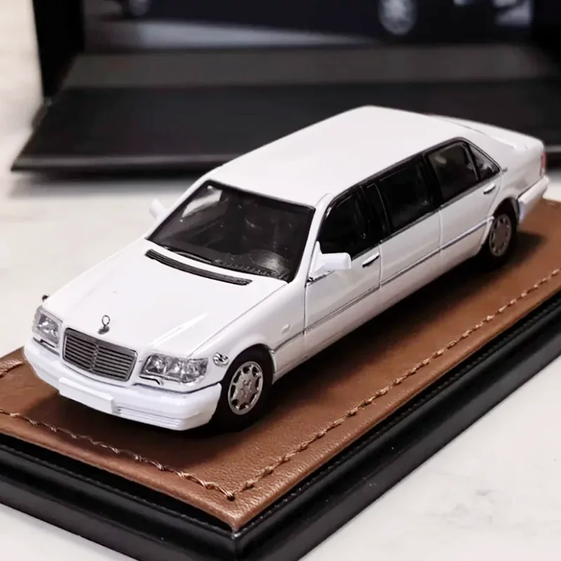 Фото Коллекционная модель автомобиля WTX Diecast 1:64 W140 600S Extended Edition из сплава, сувенир, подарок для взрослых и мальчиков, статическая модель для демонстрации №1