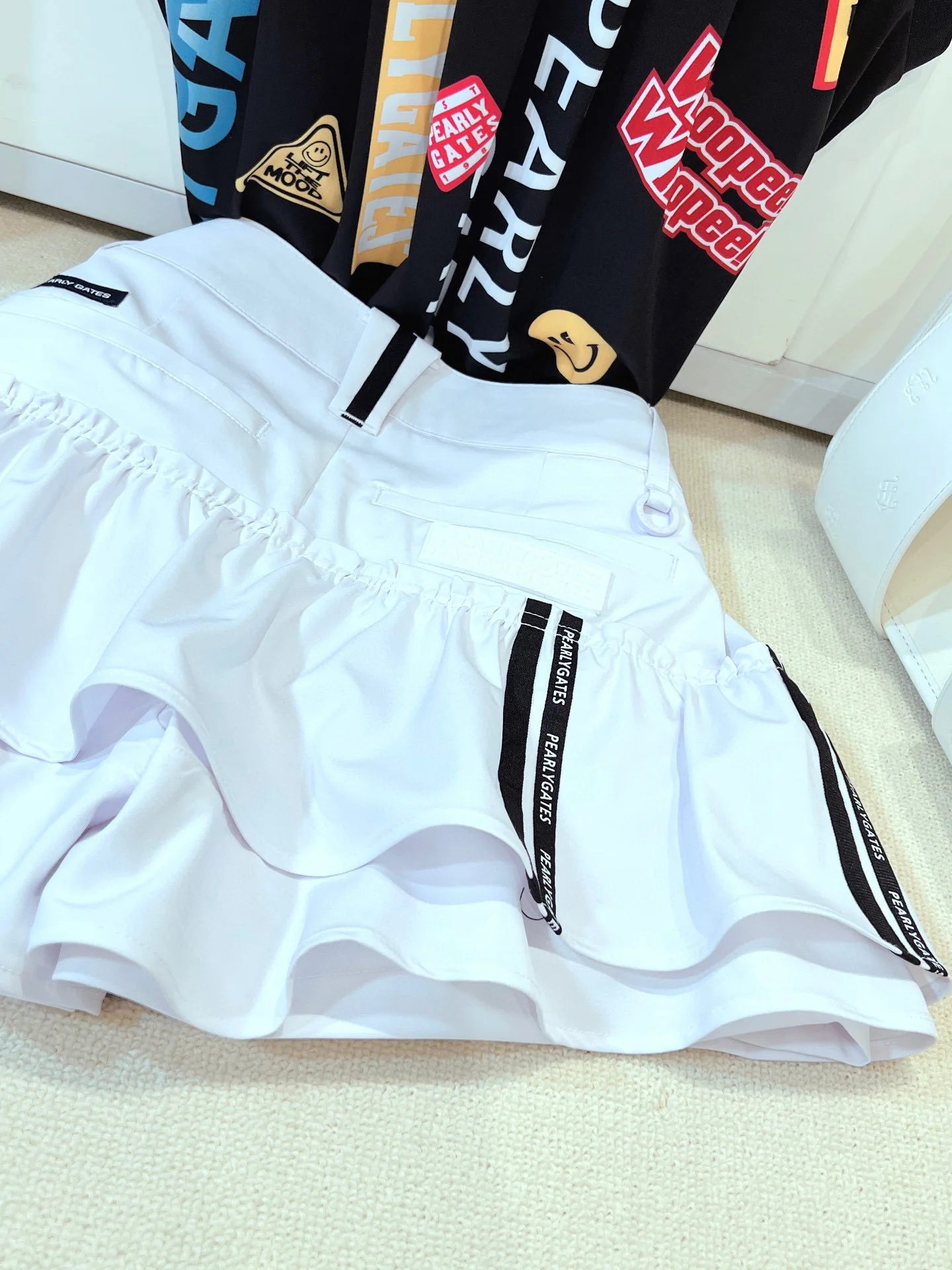 Spring/summer 2022 new golf women's short skirt sports function quick drying fabric large pleated shorts fashion women's dress