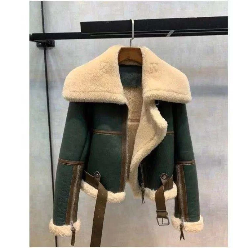 2022 Winter New Plus Size Women's Large Lapel Thickened Short Fur One-piece Sheep Plus Velvet Jacket Tide Women Leather Jacket