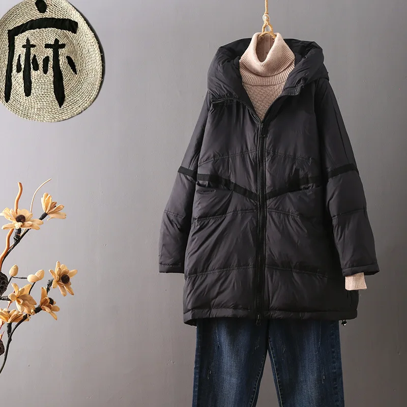 

Новинка сезона 2023, женский пуховик средней длины с капюшоном, свободное Утепленное зимнее пальто большого размера в Корейском стиле на белом утином пуху