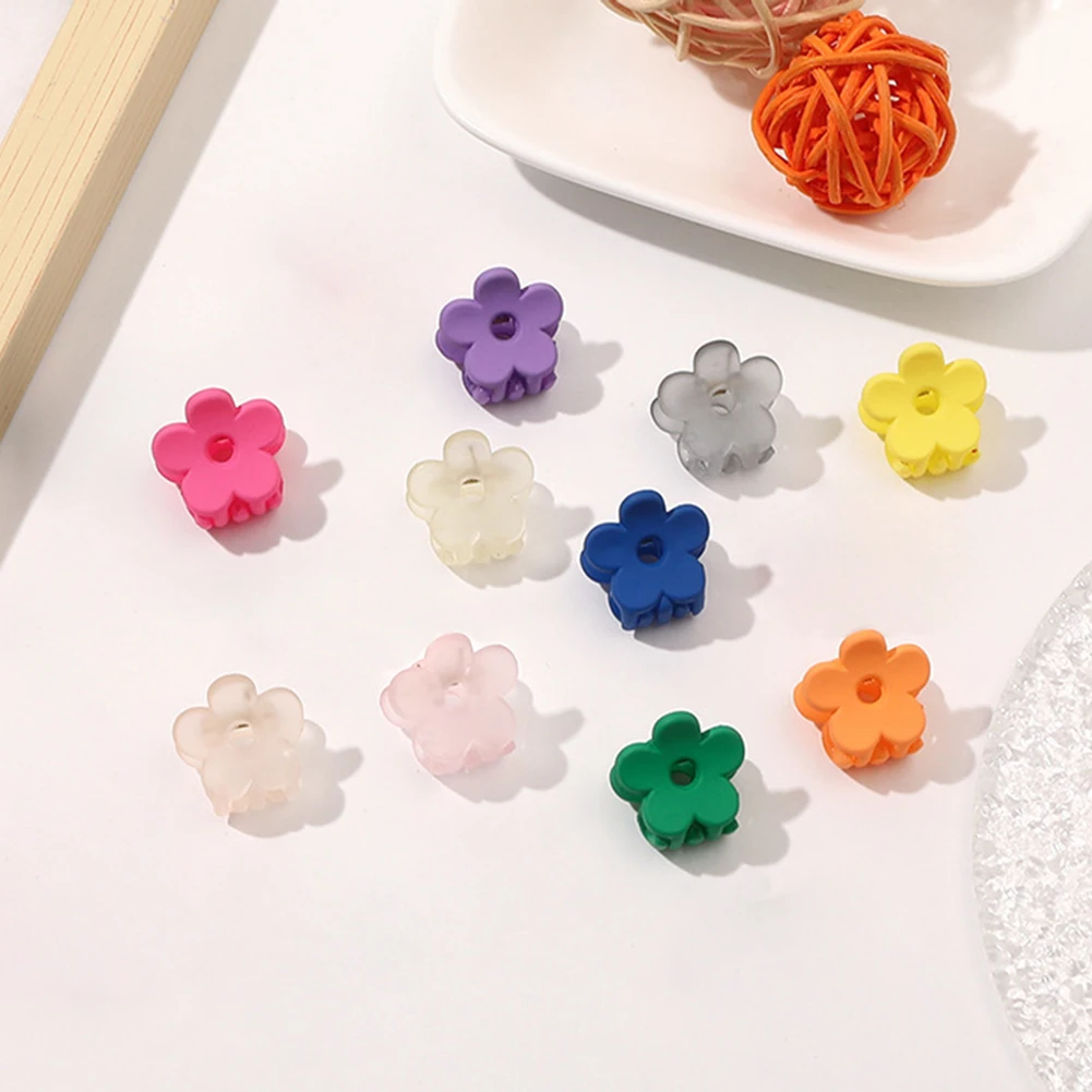 

1pc Flower Mini Hair Claws Colorful Crab Hair Clips For Girls Baby Sweet Hairpins Hair Accessories Barrettes Gift
