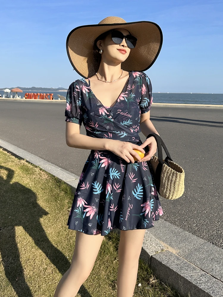 Купальник женский пухлая юбка цельный большие размеры на косточках пуш-ап модный