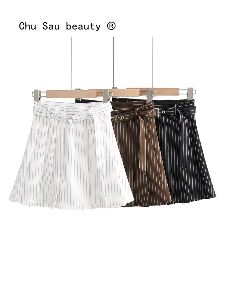 

2022 Autumn New Vintage Casual Cute Preppy Style Striped Pleated Skirt High Waist Short Mini Skirt Female