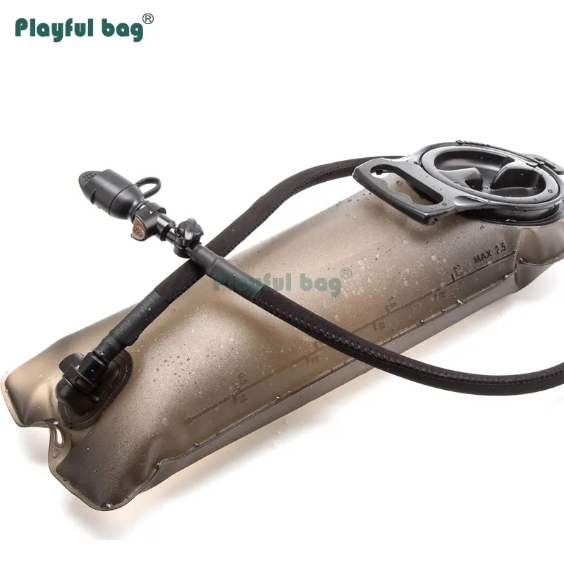 

Playful bag Outdoor hydration bladder drinking pipe antifreeze Insulation sleeve AVA97