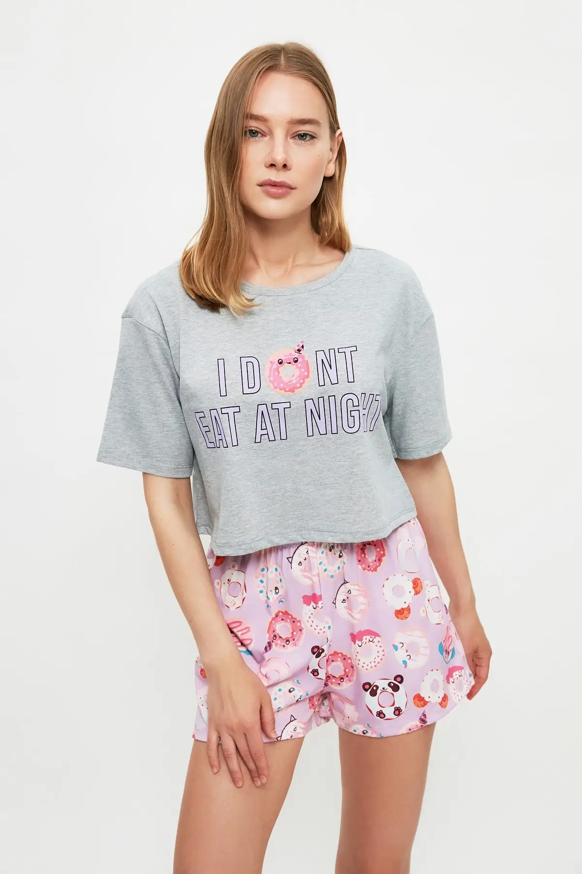 

Trendyol Printed Knitted Pajamas Set THMSS21PT1036