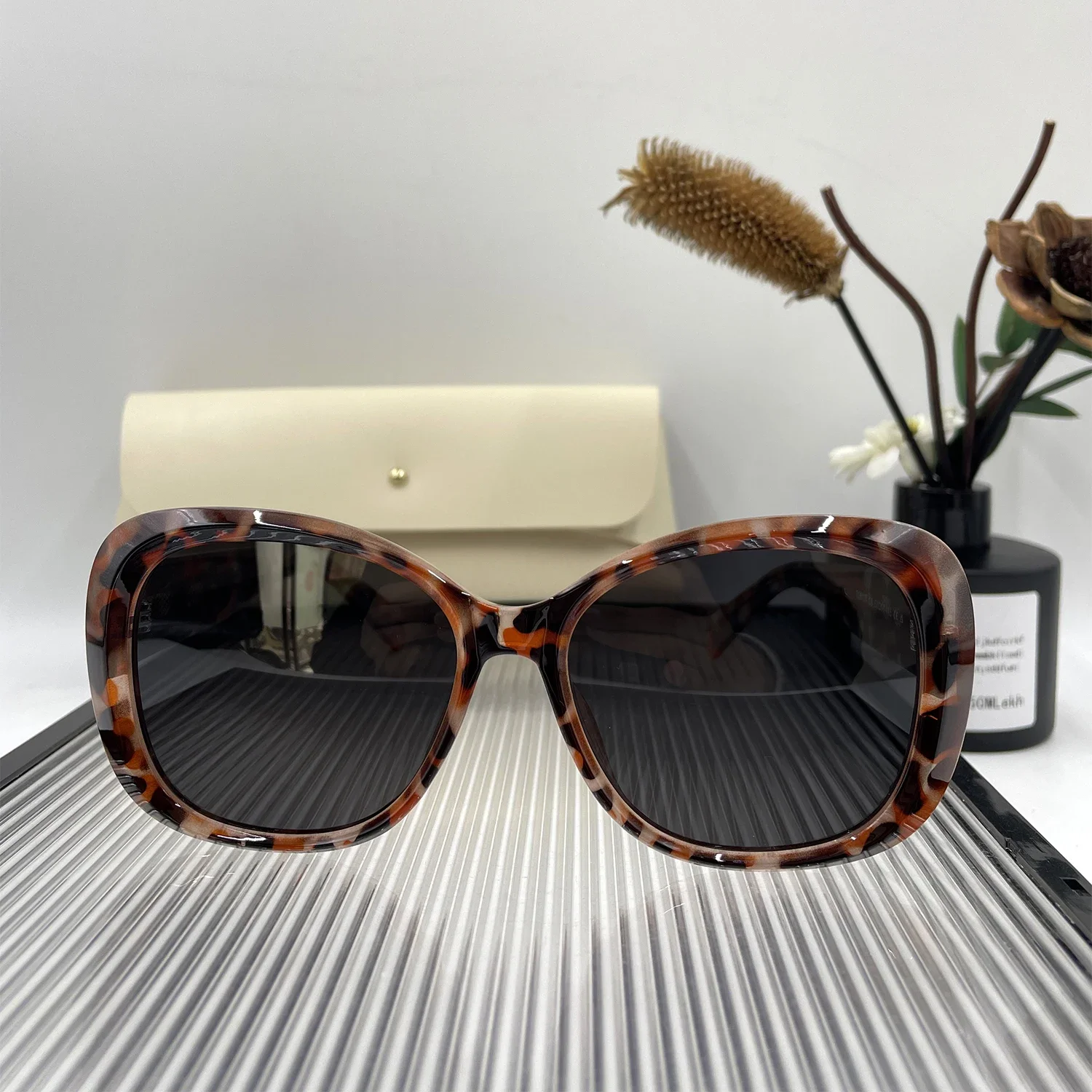 TAORED 2025 Женские солнцезащитные очки бабочка из ацетата