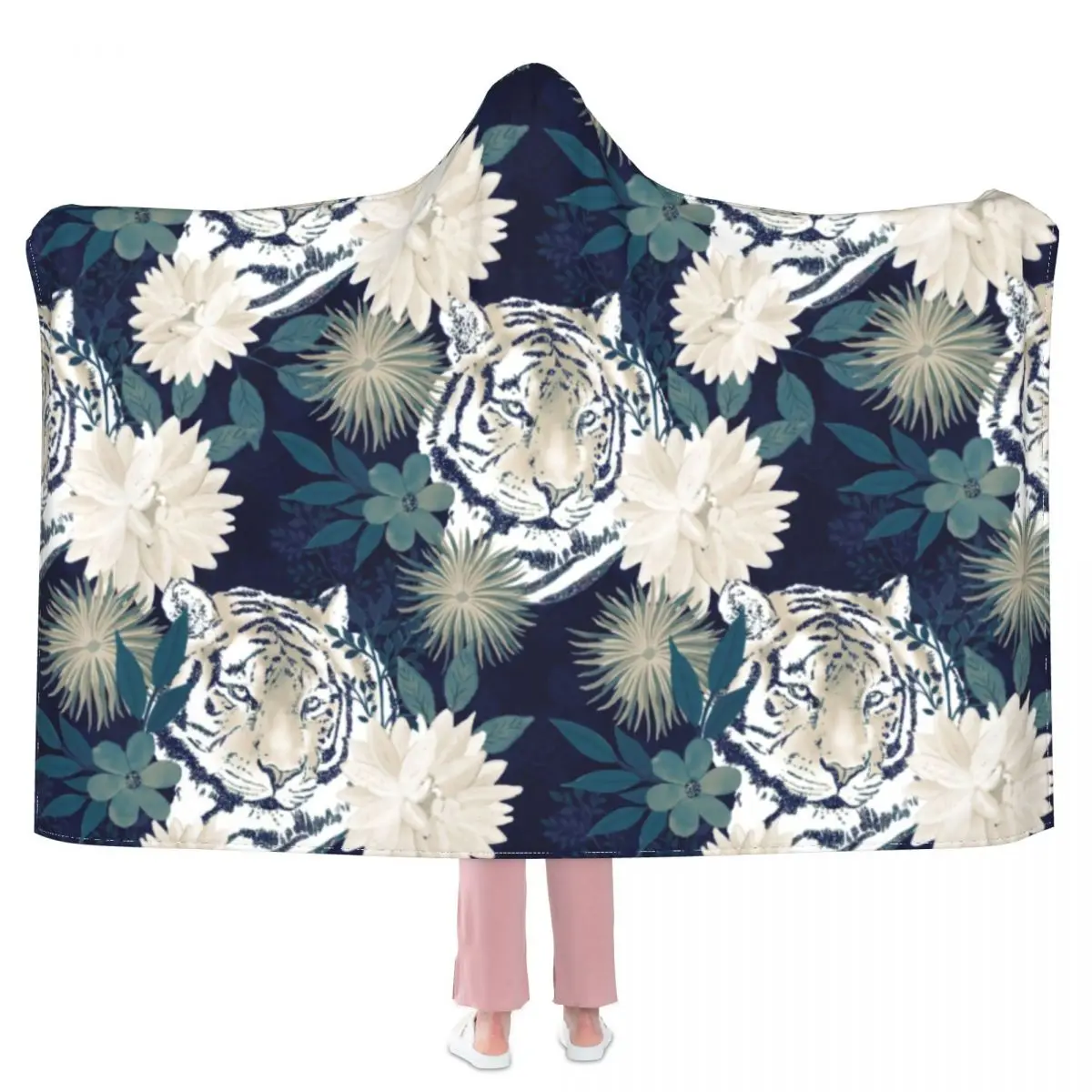 

Trendy Tiger Animal Blanket Watercolor Floral Blue Luxury Hooded Fleece Blanket Couch Super Soft Fashion Bedspread