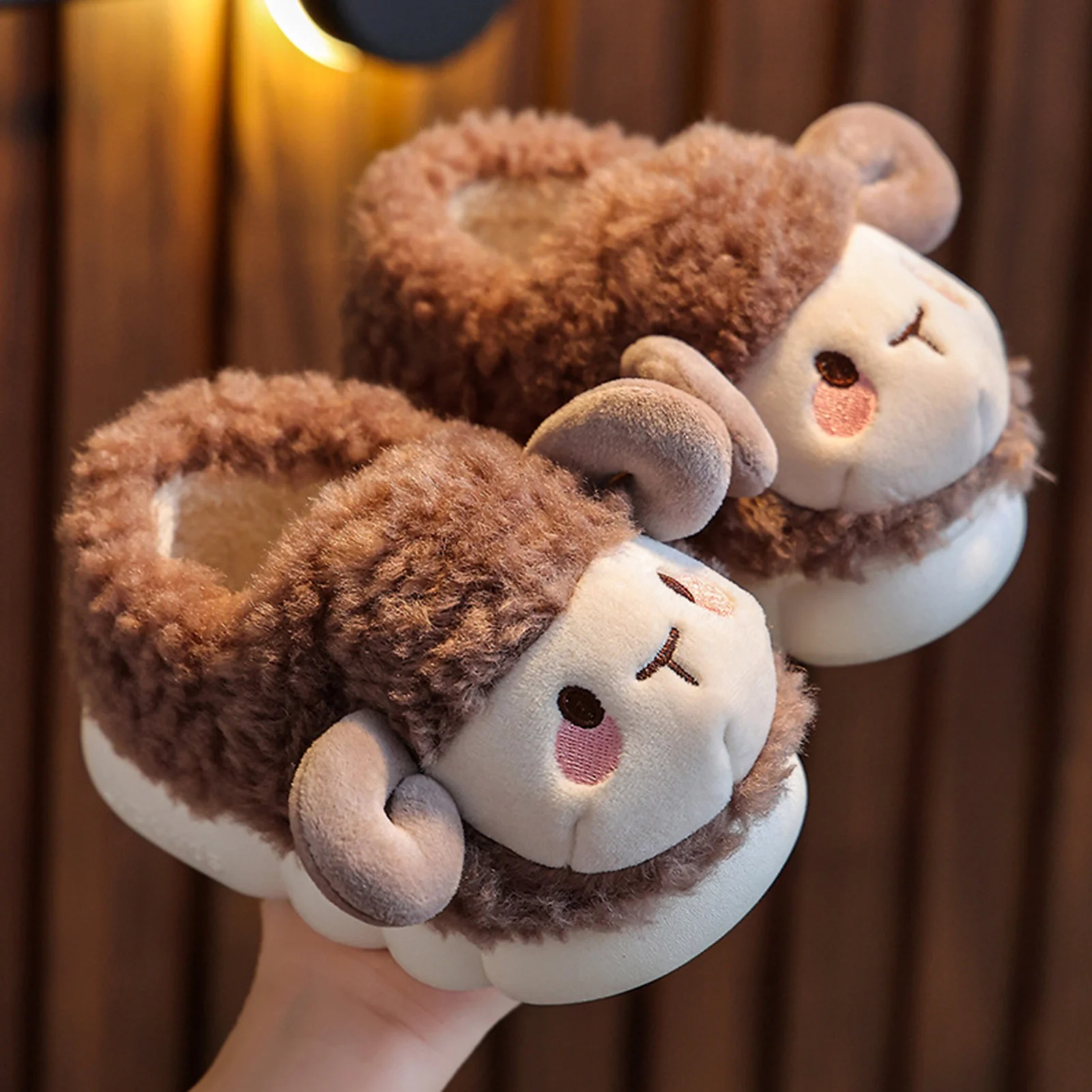 

Cute Sheep Head Cotton Slippers Thick Sole Non-slip Warming Shoes For Living Room