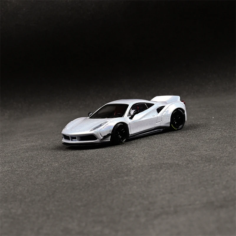 

CM модель 1:64 488 3D красочная литая модель автомобиля