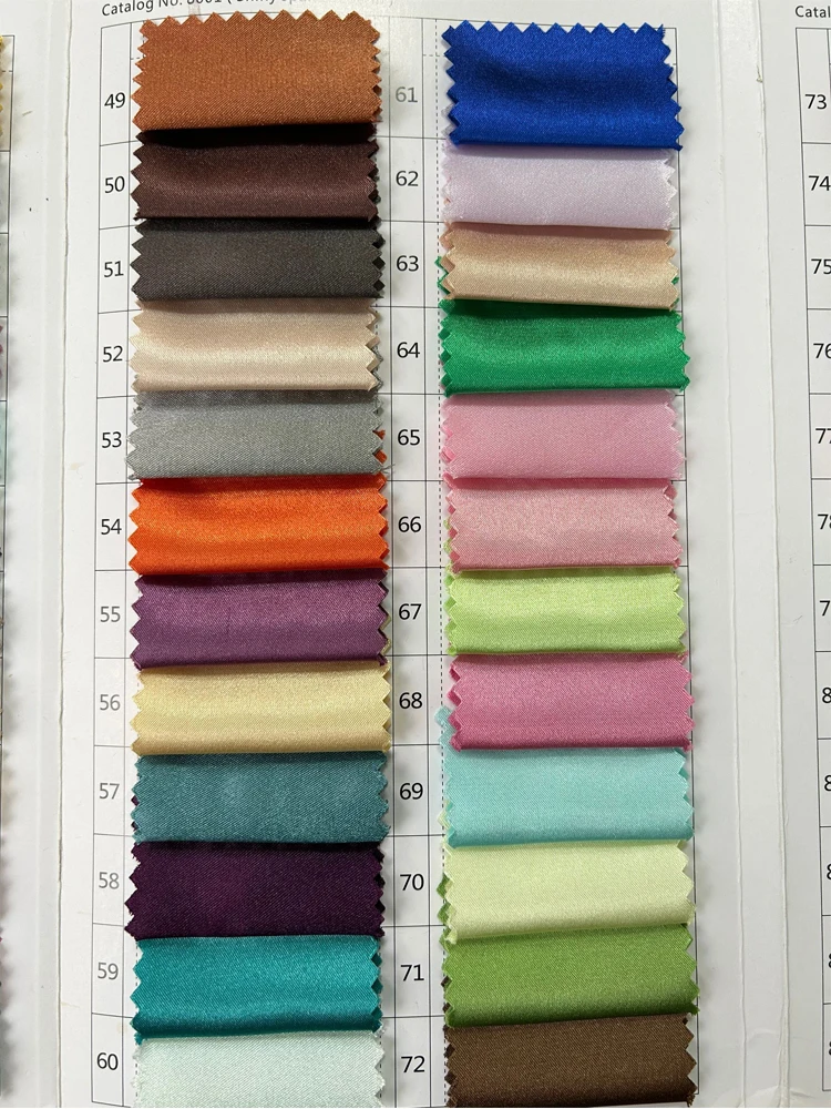 Индивидуальные атласно-зеленые платья подружки невесты с длинными рукавами и