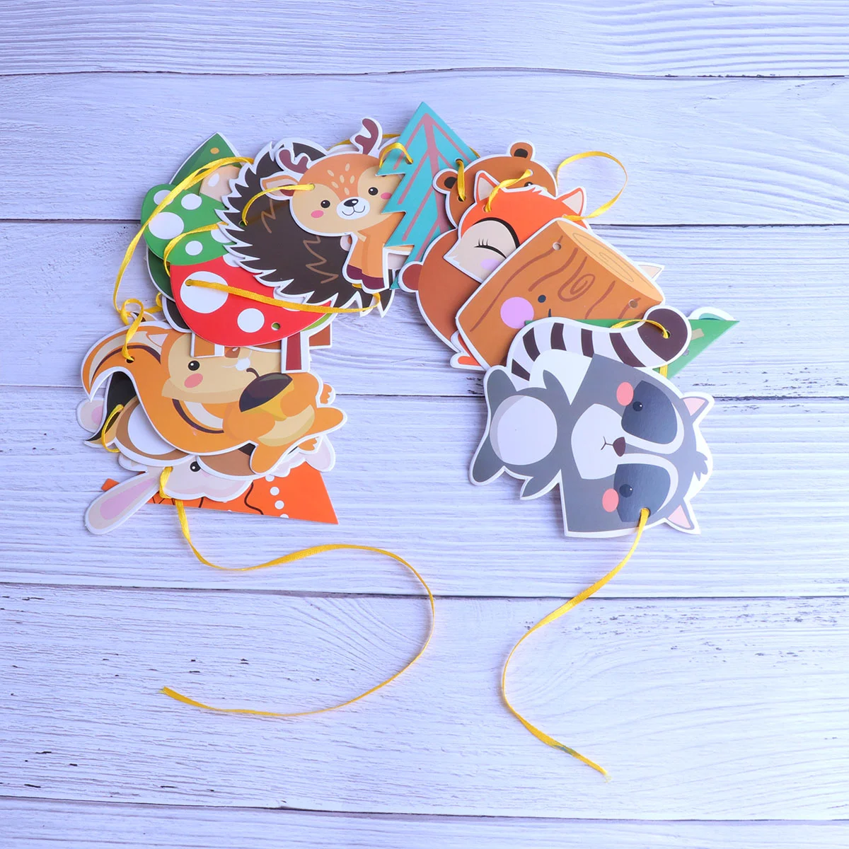 

15pcs in 1 Set Animal Theme Banner Colorful Paper Bunting Flag Kids Party Hanging Garland Birthday Party Decoration Layout