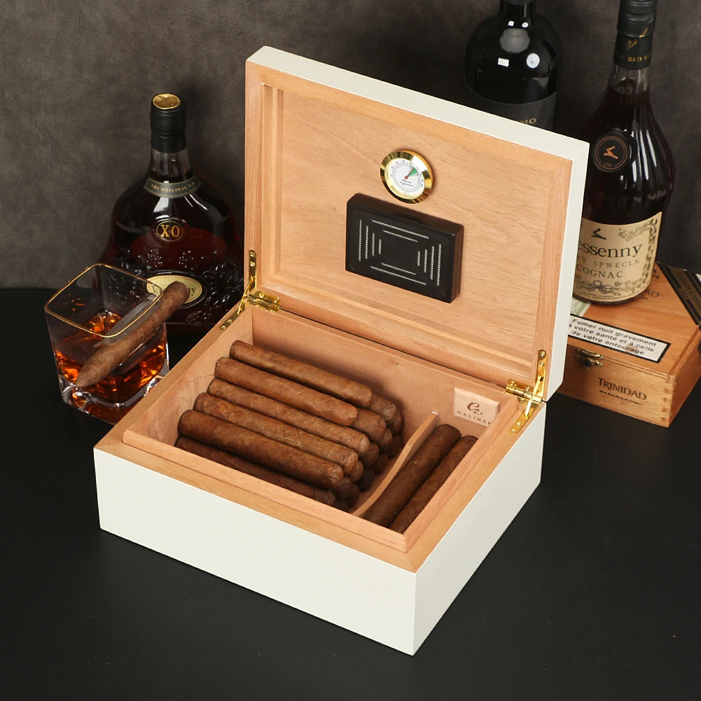 

GALINER Cigar Humidor Large Capacity Box Cedar Wood Puro Case Smoking Accessories With Humidifier Charuto Hygrometer Luxury