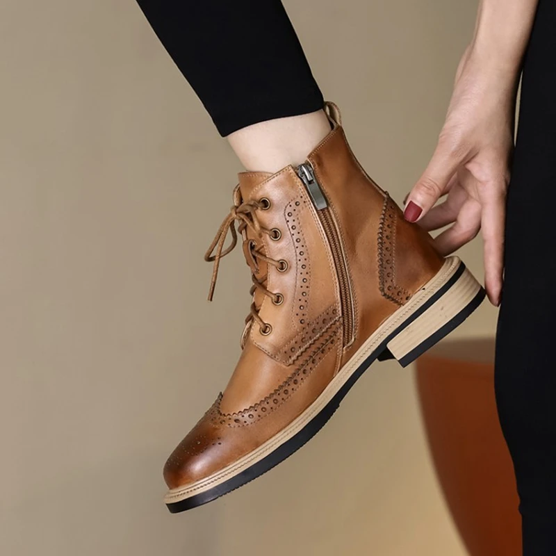 New Fall Shoes Women Round Toe Low Heel Women Shoes 2021 Winter Women Boots Genuine Leather Brogues Boots for Women Retro Boots
