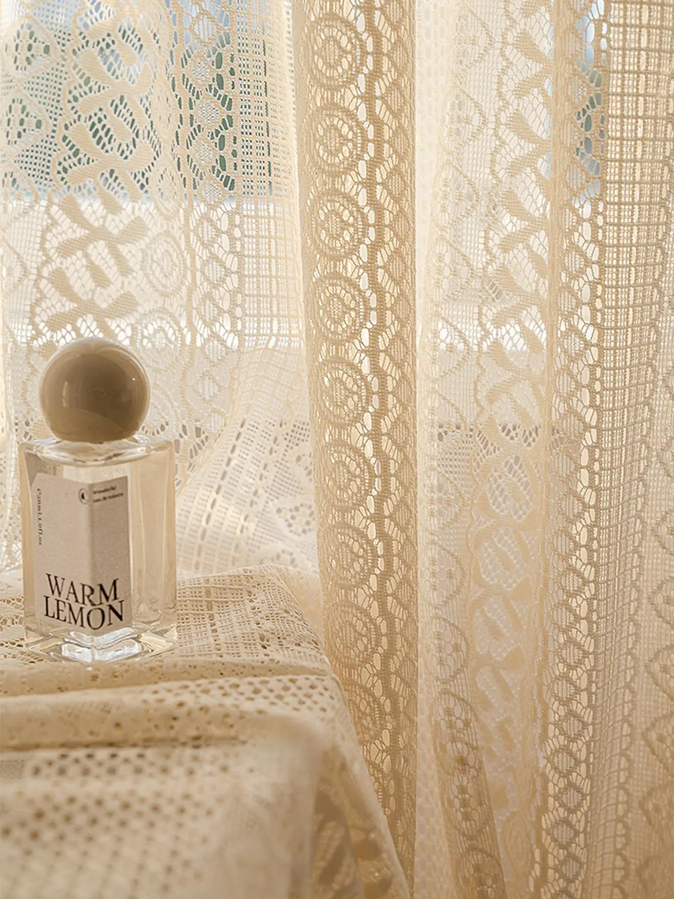 Тюлевая занавеска в японском стиле бохо