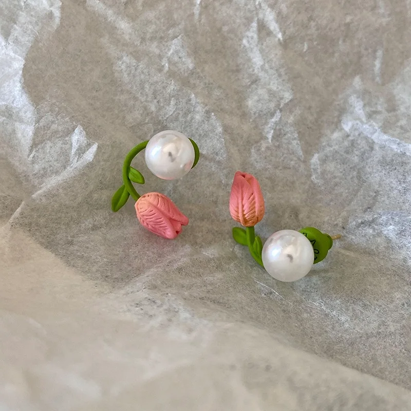 

French Style Elegant Tulip Flower Stud Earrings For Women Jewelry Trendy Simulated Pearl Earrings Piercing Accessories Wholesale