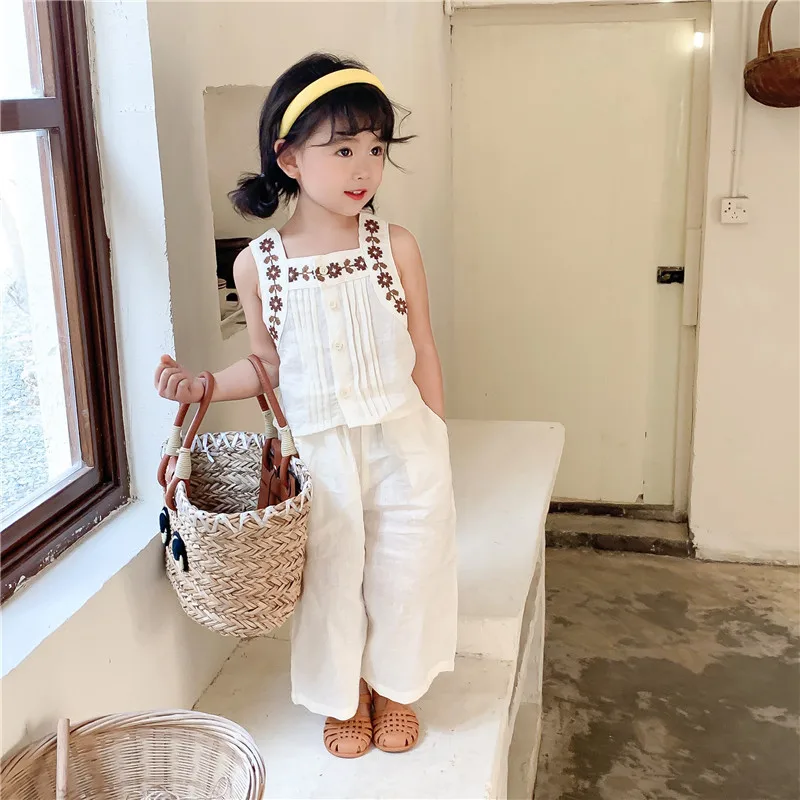 

2023 Summer New Korean Girl Two Piece Clothes Embroidery Vest+ Wide-leg Pants Kid's Suit Girls Clothes Sleeveless Suit