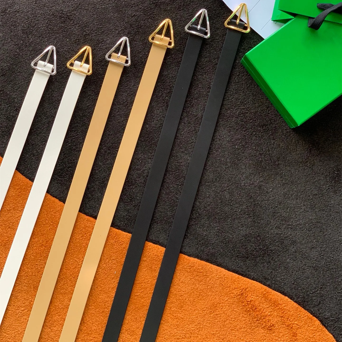 

2022 high-end ladies belt decoration with skirt suit leather simple wild triangle buckle Korean thin belt jeans belt