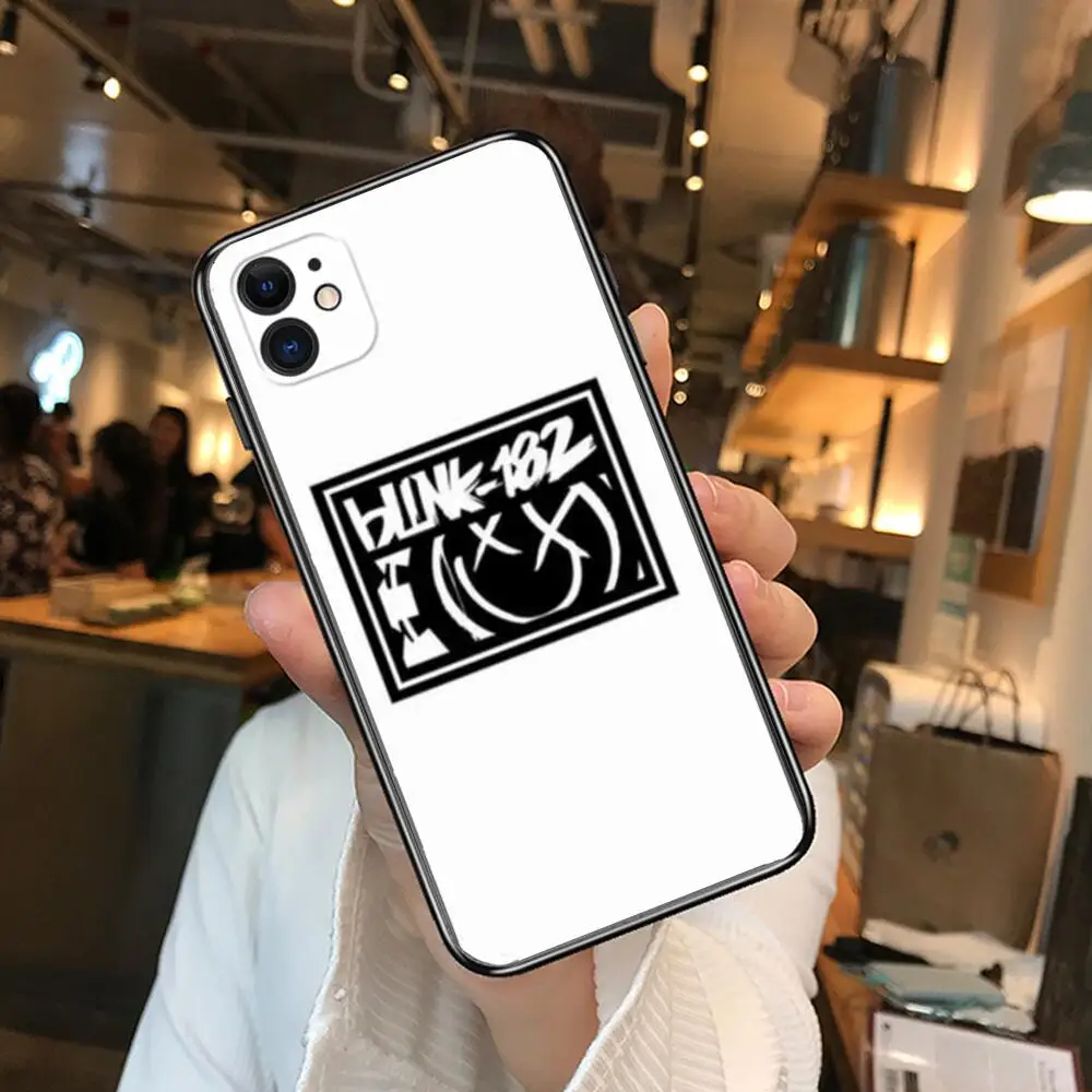 Мягкие силиконовые чехлы для телефонов iPhone цвет в ассортименте |