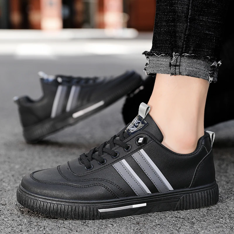 Men's Shoes 2022 New Men's Casual Shoes Comfortable Canvas Walking Shoes Fashion Flat Lace-Up Sneakers