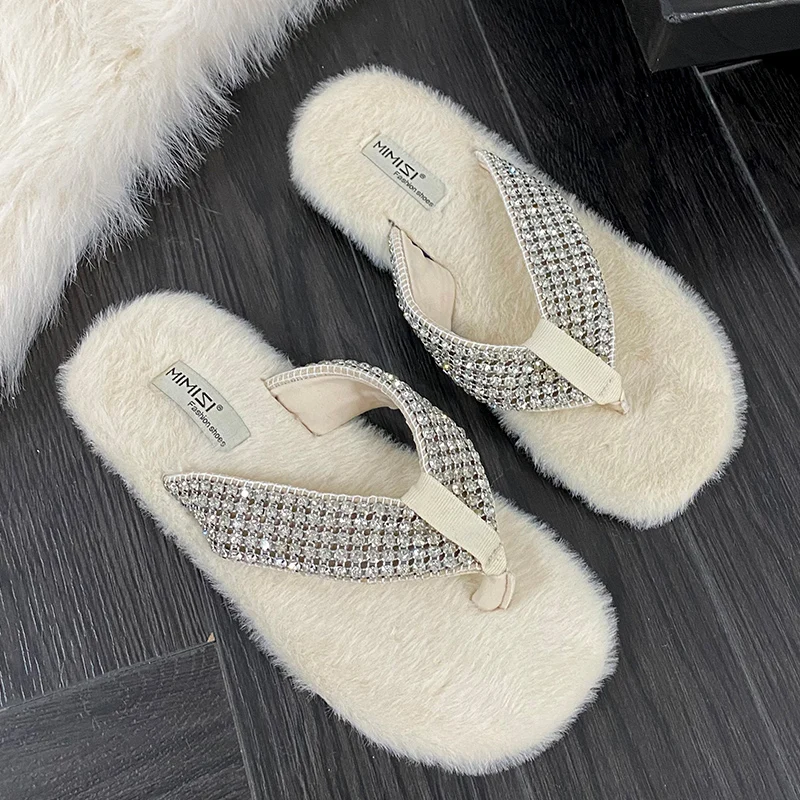

2022 Warm Furry Women Flip Flops Female Home Cotton Shoes Ladies Fur Slippers New Indoor Luxury Rhinestones Slides Outside Flats