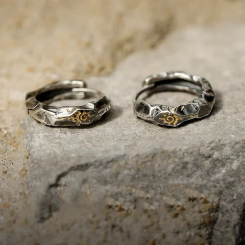 Серебряные серьги-кольца KOFSAC с солнечным узором
