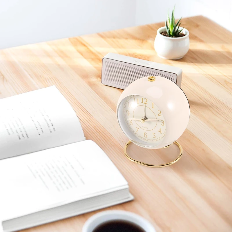 Маленькие настольные часы классические нетикающие кварцевые аналоговые