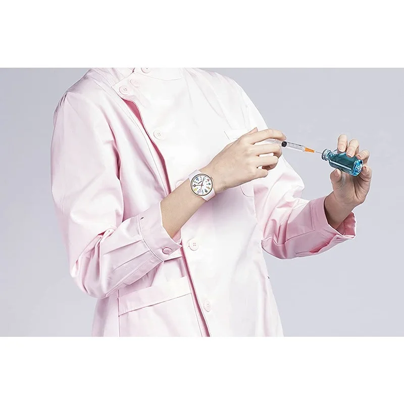 Часы женские кварцевые многоцветные с большим циферблатом и силиконовым