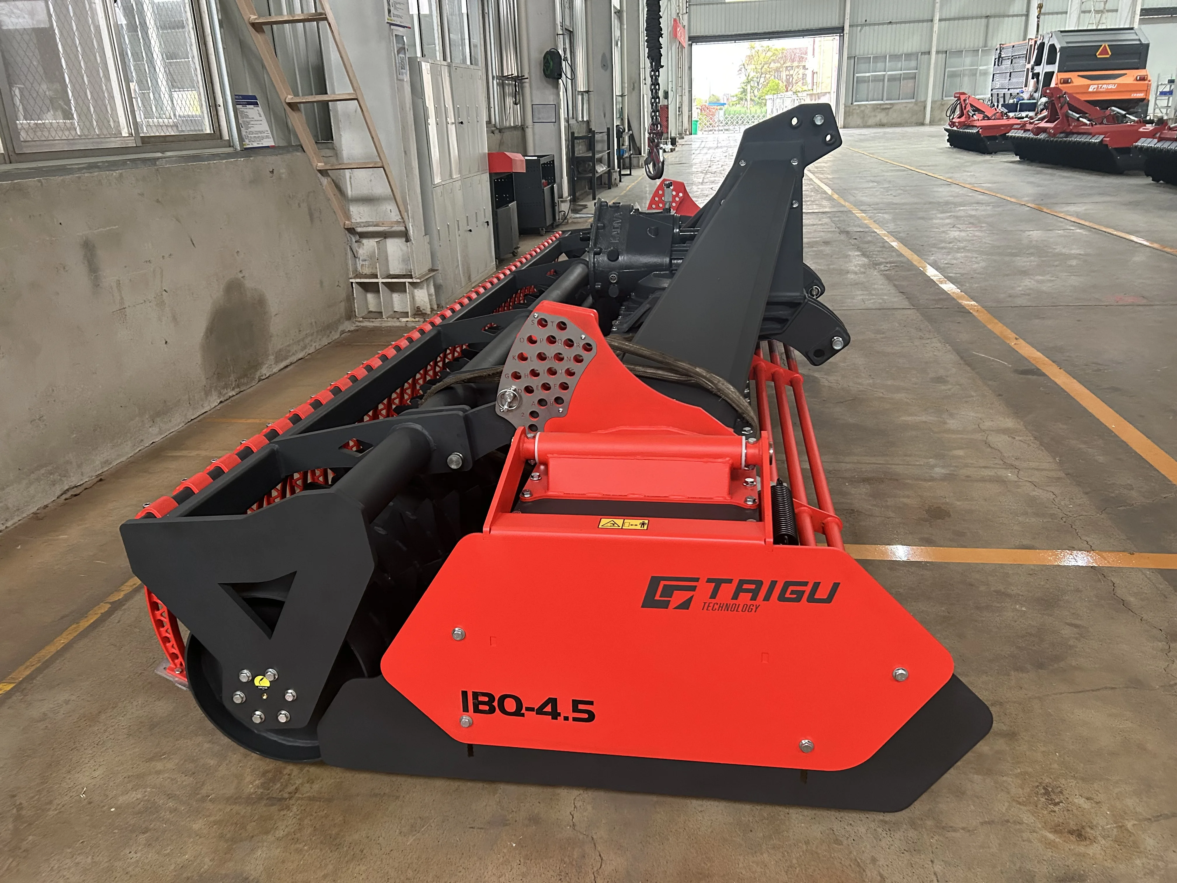 Фермерская грунтовая отжимная установка вращающаяся борона с приводом мощная