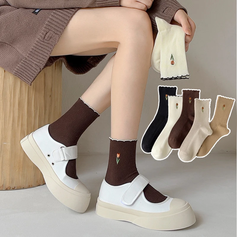 

Cute Women Embroidery Flower Cotton Socks white Lovely Cartoon Animal Vintage Short Socks Novelty Crazy Funny Cozy Sock Fashion